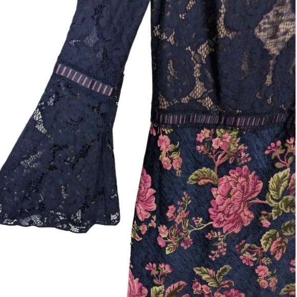 Tadashi Shoji Navy Floral Lace Brocade Illusion Maxi Gown Dress Bell Sleeves 10 - Picture 4 of 8